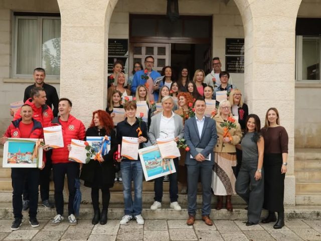 Pripreme za nominaciju Volonter/ka godine